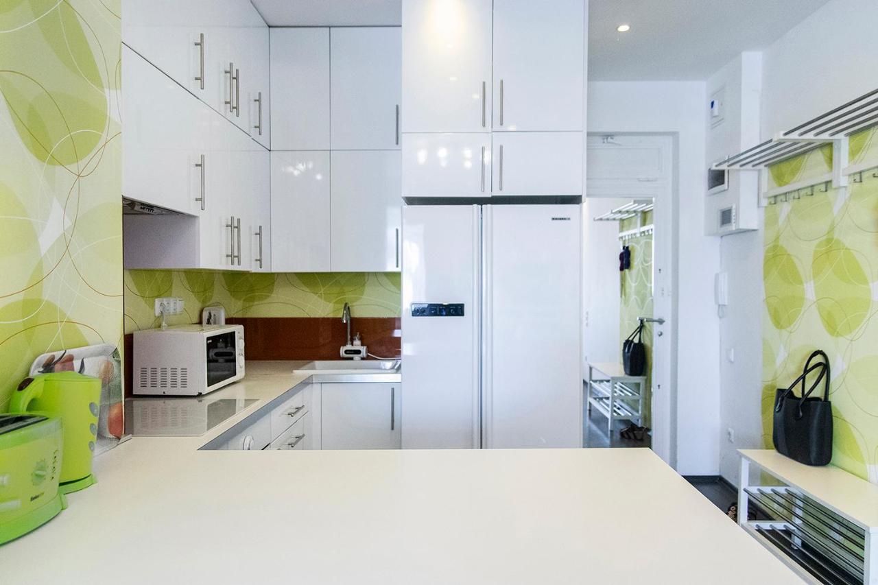 Helena Apartment With View On St. Stephan'S Basilica Budapest Bagian luar foto